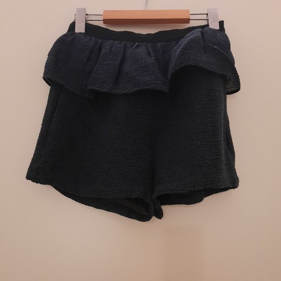 BCBG - Picture 1 of 2